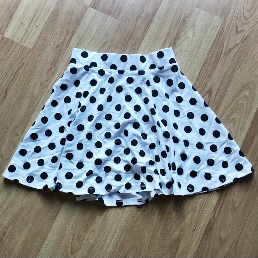 White Black Polka Dot H&M Zipper Skater Skirt